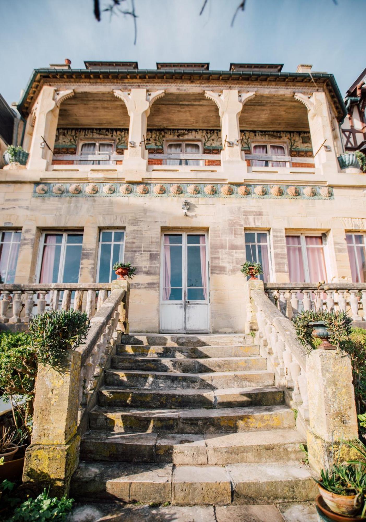 La Villa Louis, La Chambre Rose, Maison D'Hotes Vue Mer, Lion-sur-Mer Luaran gambar