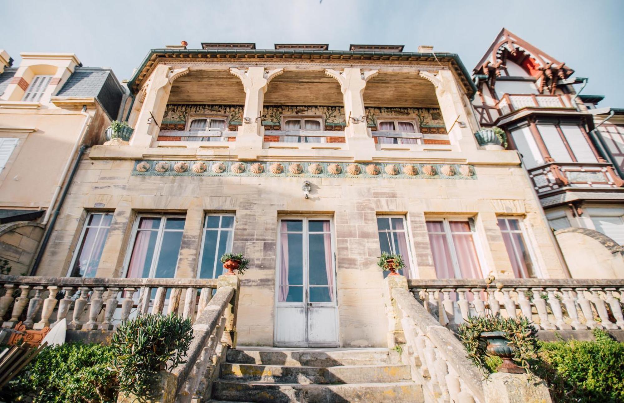 La Villa Louis, La Chambre Rose, Maison D'Hotes Vue Mer, Lion-sur-Mer Luaran gambar